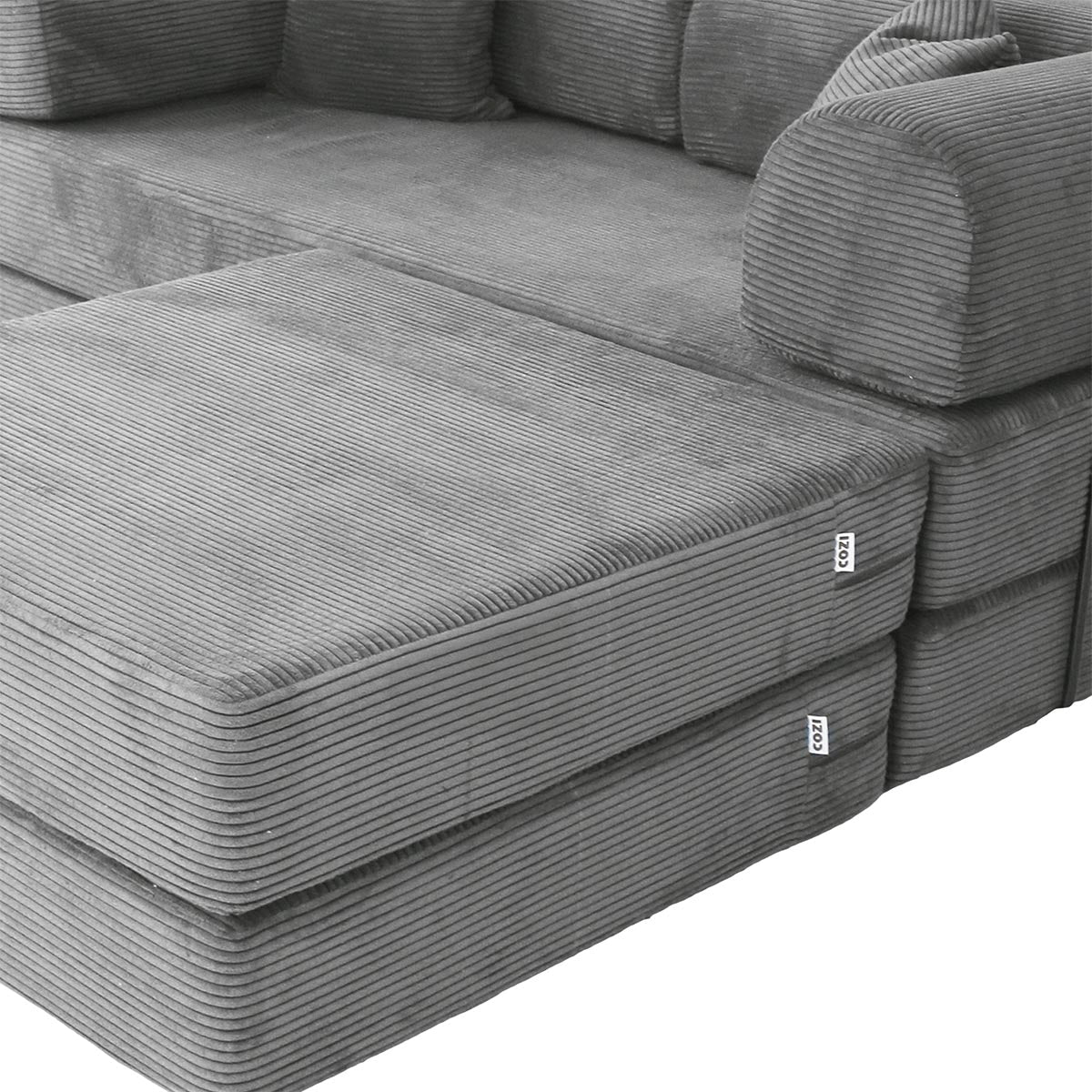 Ozzo Kubbo | Otomano - Cozi